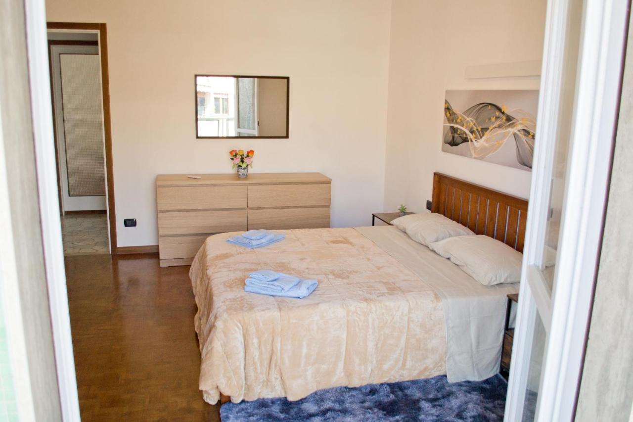 Appartement Casa Fiume à Mantoue Extérieur photo